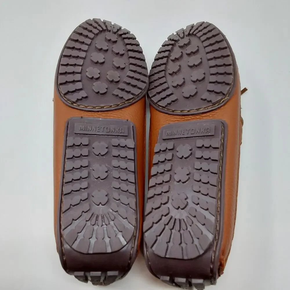 Minnetonka Moosehide Weekender 758 Mens 8.5 Carmel Leather Moccasins Loafers